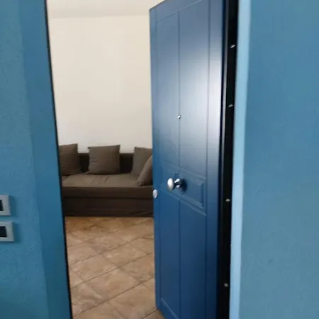 A Casa Di Alessandra Marina Centro Appartamento *